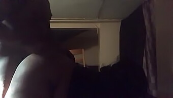 Pov-Video Av En Kåt Milf Som Blir Hardt Knullet