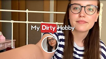 Leni_lizz Meneroka Sensualitinya Dalam Sesi Bogel Solo - Mydirtyhobby