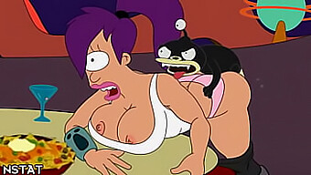 עתידני Nsat: אתחול אנימציה סקסי של Futurama