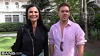 Jasmine Jae Thích Thú Với Cuộc Phiêu Lưu Trên Bãi Biển Với Một Màn Bdsm Twist Đầy Kích Thích