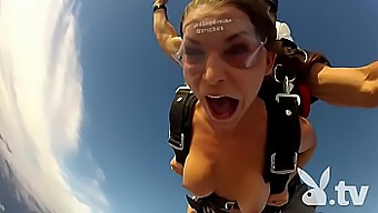 Playboy Üyeleri Için Muhteşem Hd'De Heyecan Verici Bir Skydiving Macerası