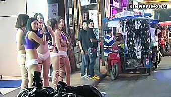 Gadis-Gadis Thailand Asli Memberikan Layanan Amatir Di Pattaya